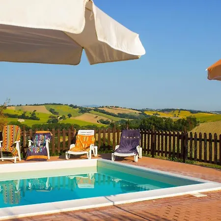 Sleeps 20 Pool Air Con Wifi ヴィラ